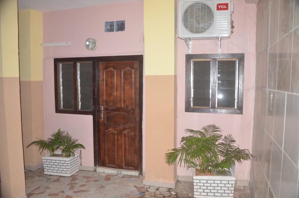 Lagrande-vi Hotell Abidjan Rom bilde