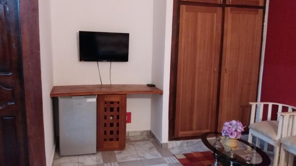 Lagrande-vi Hotell Abidjan Eksteriør bilde