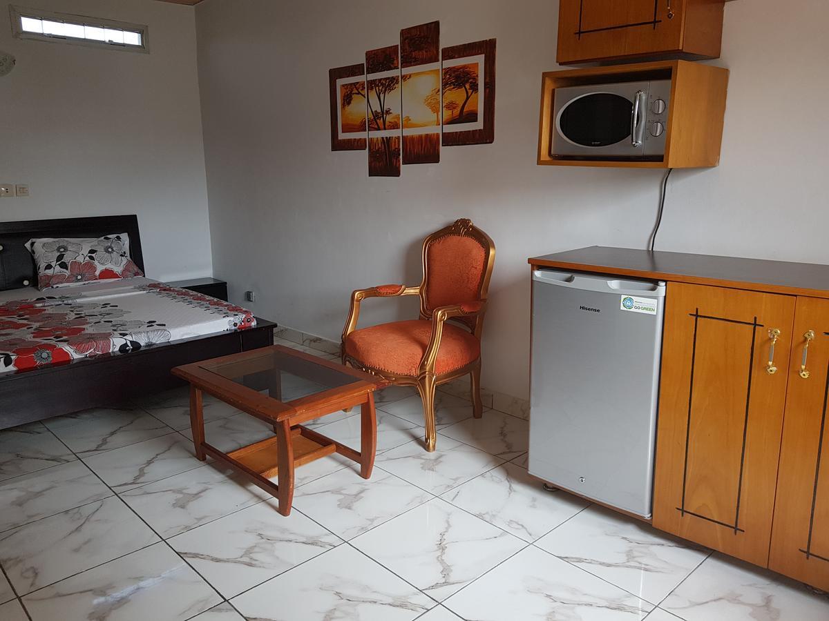 Lagrande-vi Hotell Abidjan Eksteriør bilde